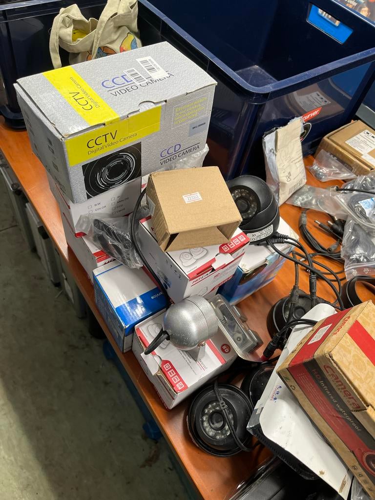 Partij CCTV camera's, deels nieuw in doos (15+ stuks), Ophalen, Gebruikt