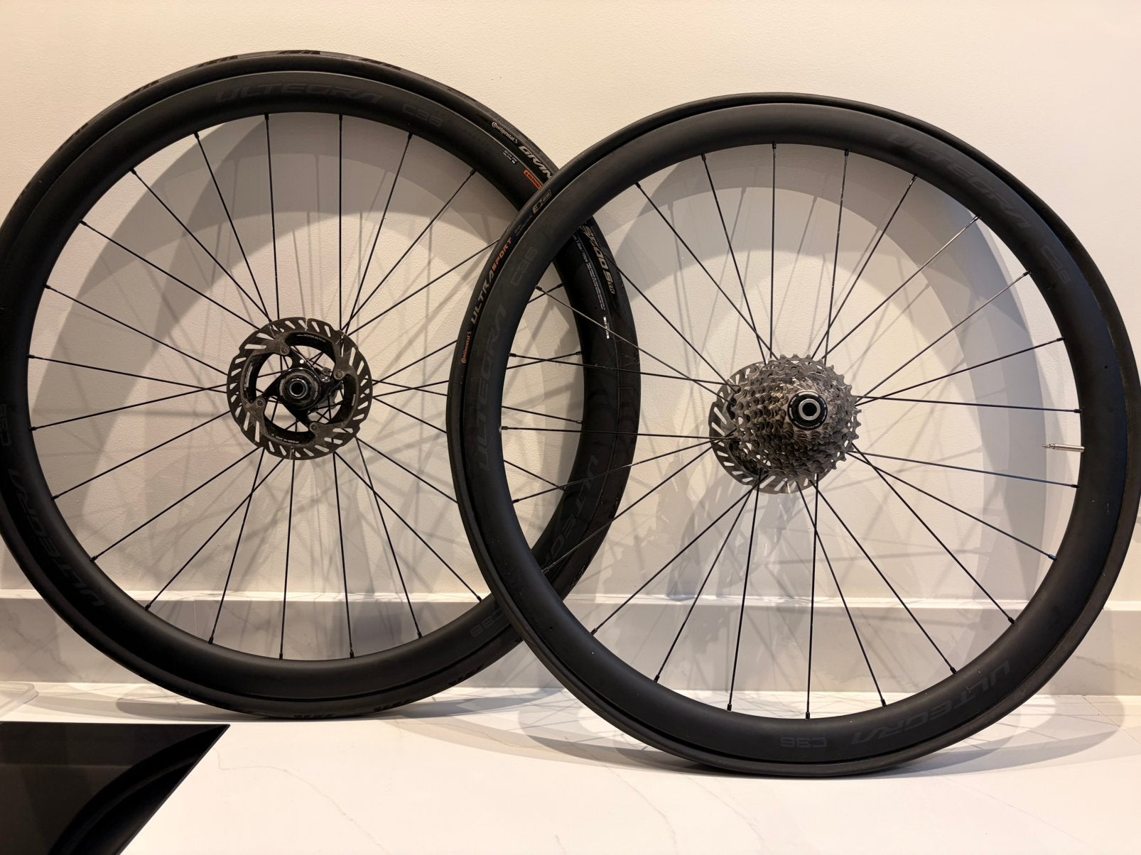 Te koop zgan wielset carbon ultegra c36, Fietsen en Brommers, Ophalen, Stuur, Zo goed als nieuw, Racefiets