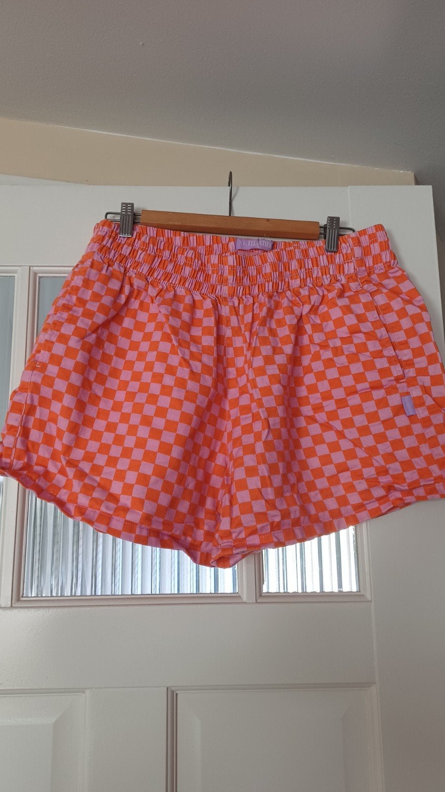 Ellastiek Twee geruite shorts in maat L en XL, Kort, Maat 42/44 (L), Oranje, Ophalen of Verzenden