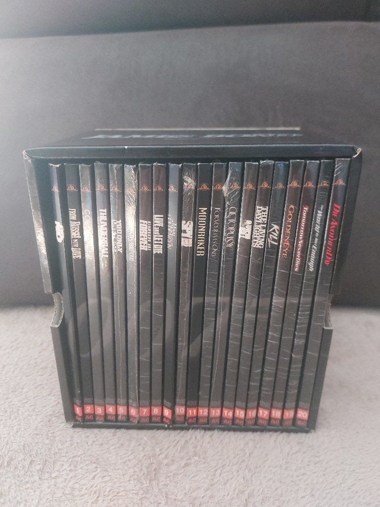 James Bond dvd box., Vanaf 12 jaar, Ophalen of Verzenden, Zo goed als nieuw, Actie