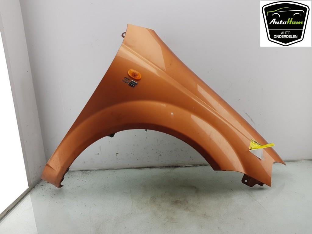 Spatbord Rechts Voor Kalos (SF48) (2003-04/2005-03) 96476680, Gebruikt, Daewoo, General Motors Germany GmbH, Chevrolet.europe@gm.com