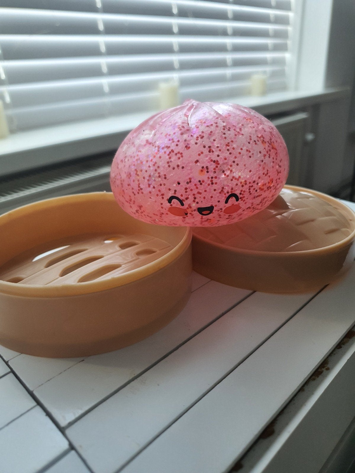 Roze glitter stressbal in stoommandje, Ophalen of Verzenden, Meisje