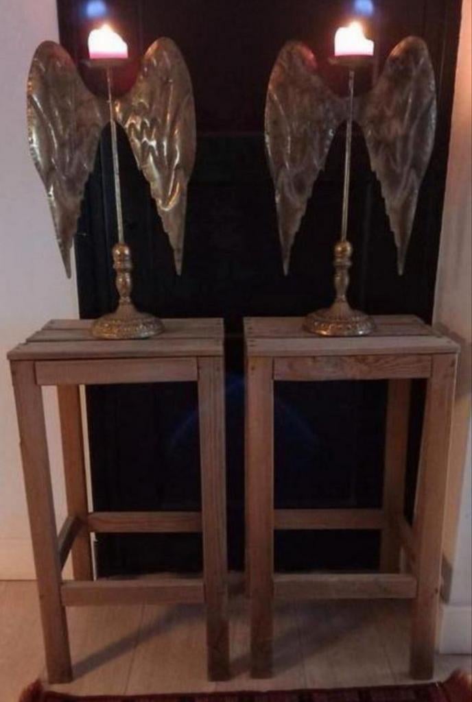 2 stuks stoere houten plantentafels, Huis en Inrichting, Woonaccessoires | Zuilen en Pilaren, Ophalen