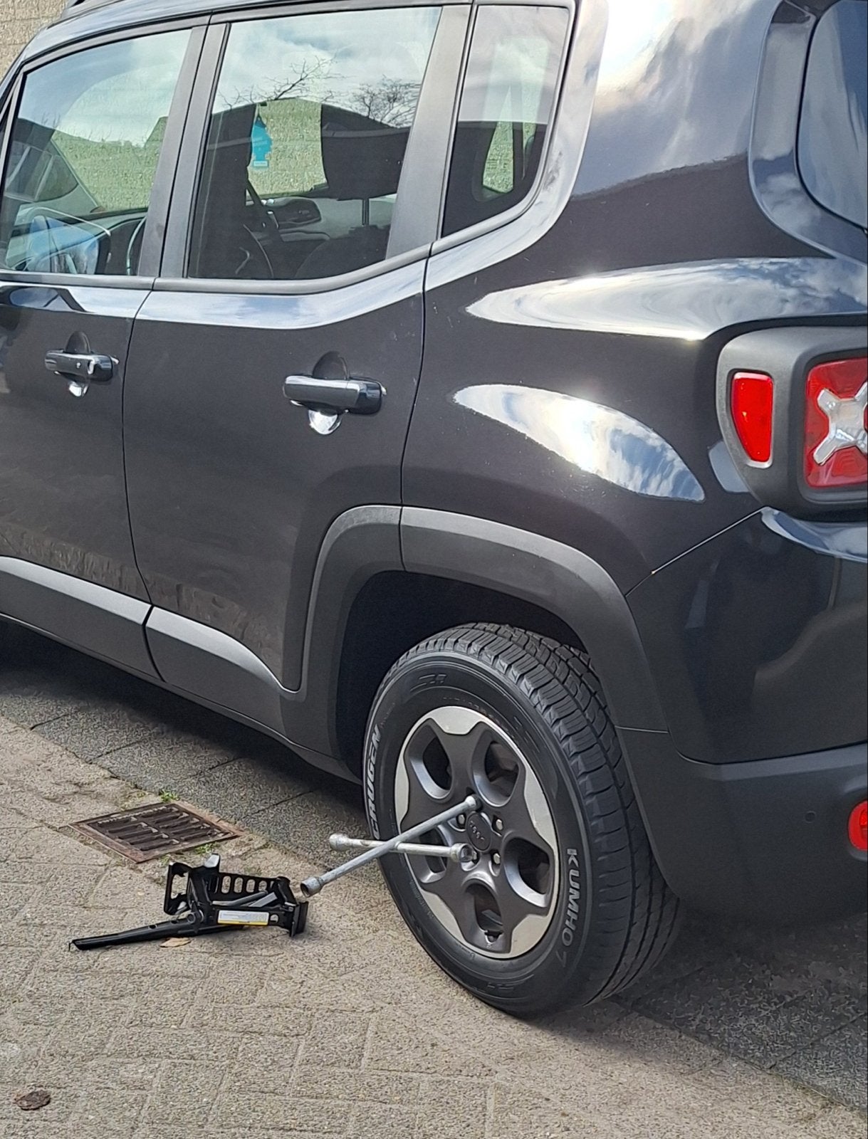 Jeep Renegade 16 inch velgen met Kumho All Season banden, Auto-onderdelen, Ophalen, 16 inch, Banden en Velgen, All Season