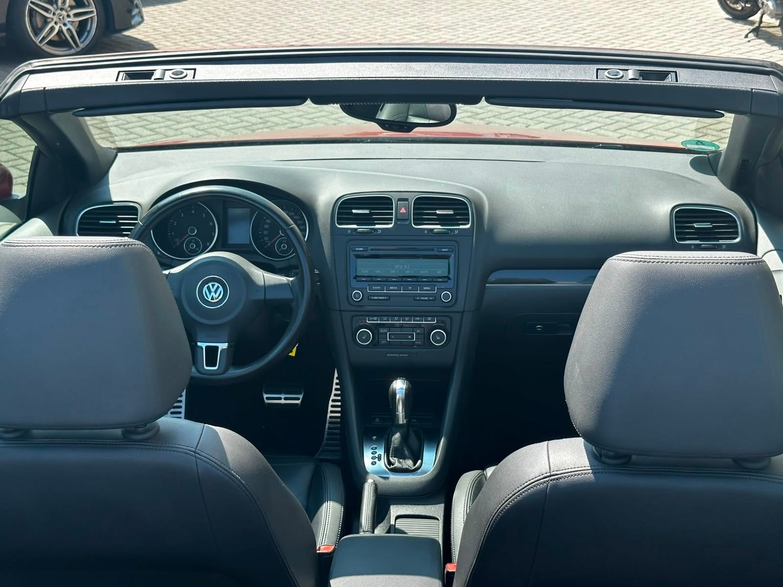 Volkswagen Golf Cabriolet 1.4 TSI 160PK DSG Automaat, Auto's, Gebruikt, Zwart, 4 cilinders, Cabriolet