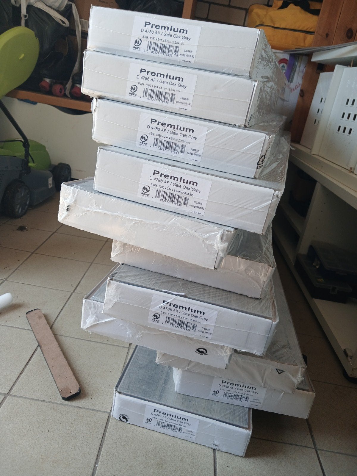 Laminaat extra breed 8mm grijs eiken NIEUW 26m2, Ophalen, Overige typen, Nieuw, Minder dan 20 cm