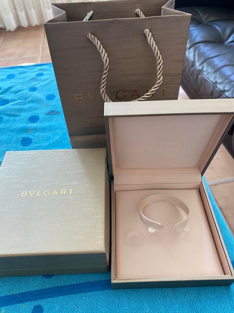 Nieuwe Bulgari doos met tasje, Ophalen of Verzenden, Nieuw