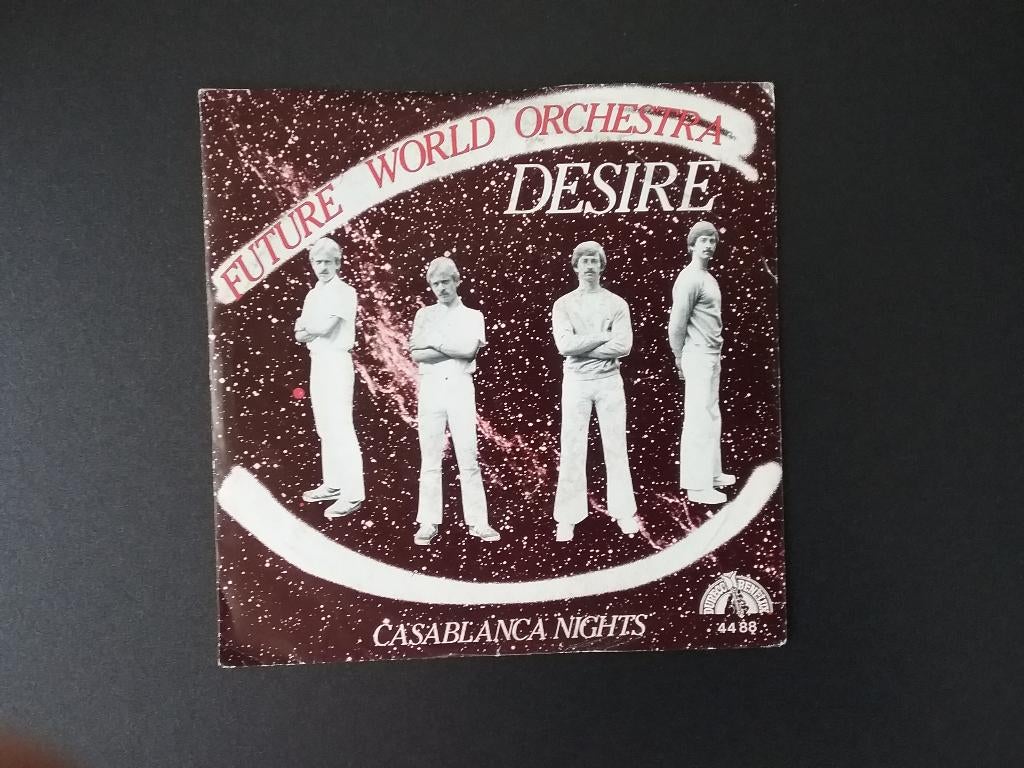 Future World Orchestra - Desire, 7 inch, Ophalen of Verzenden, Zo goed als nieuw, Pop