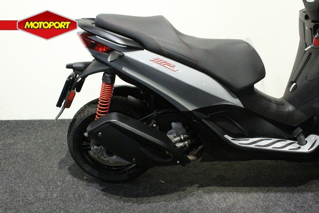 Piaggio MP3 300 LT HPE SPORT, Scooter, Bedrijf