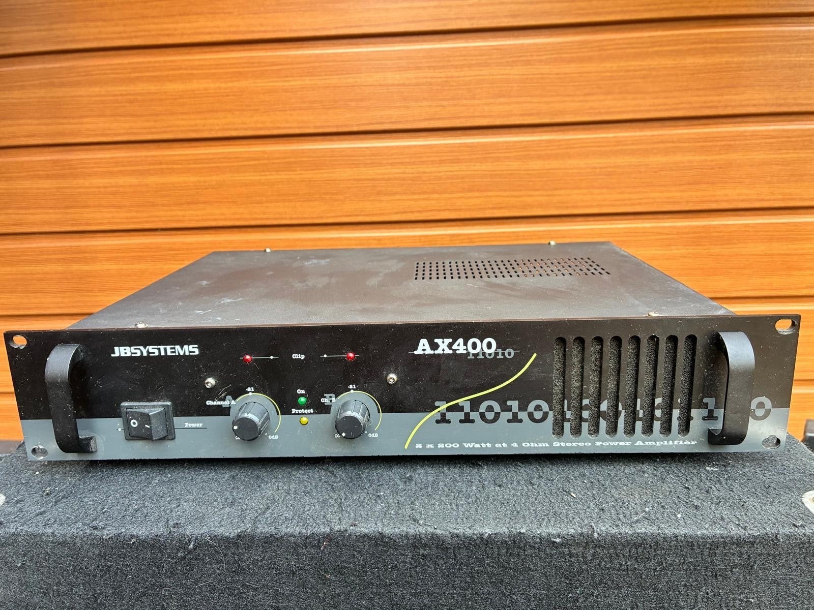 JB Systems AX400 Eindversterker versterker - 2x 200W