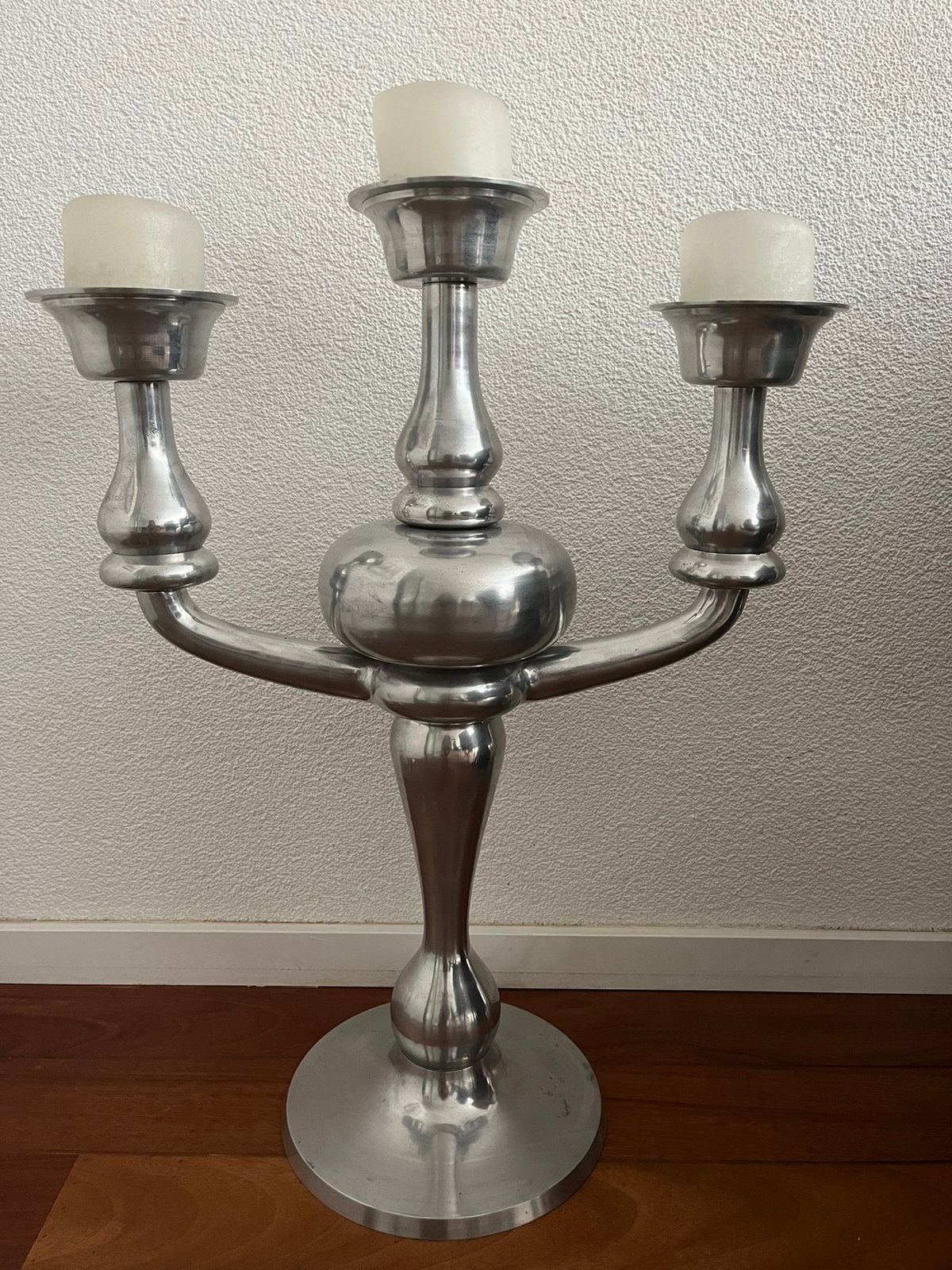 Grote 3-armige kandelaar van gegoten aluminium 81 cm, Ophalen, Kandelaar
