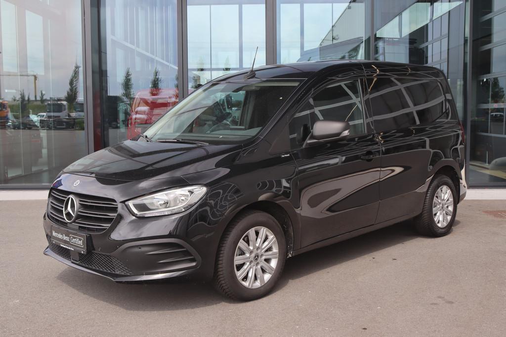 Mercedes-Benz Citan 110 CDI Aut. L1 Pro |AIRCO/CAMERA/CRUISE, Auto's, Bestelauto's, Stof, Gebruikt, 4 cilinders, Zwart