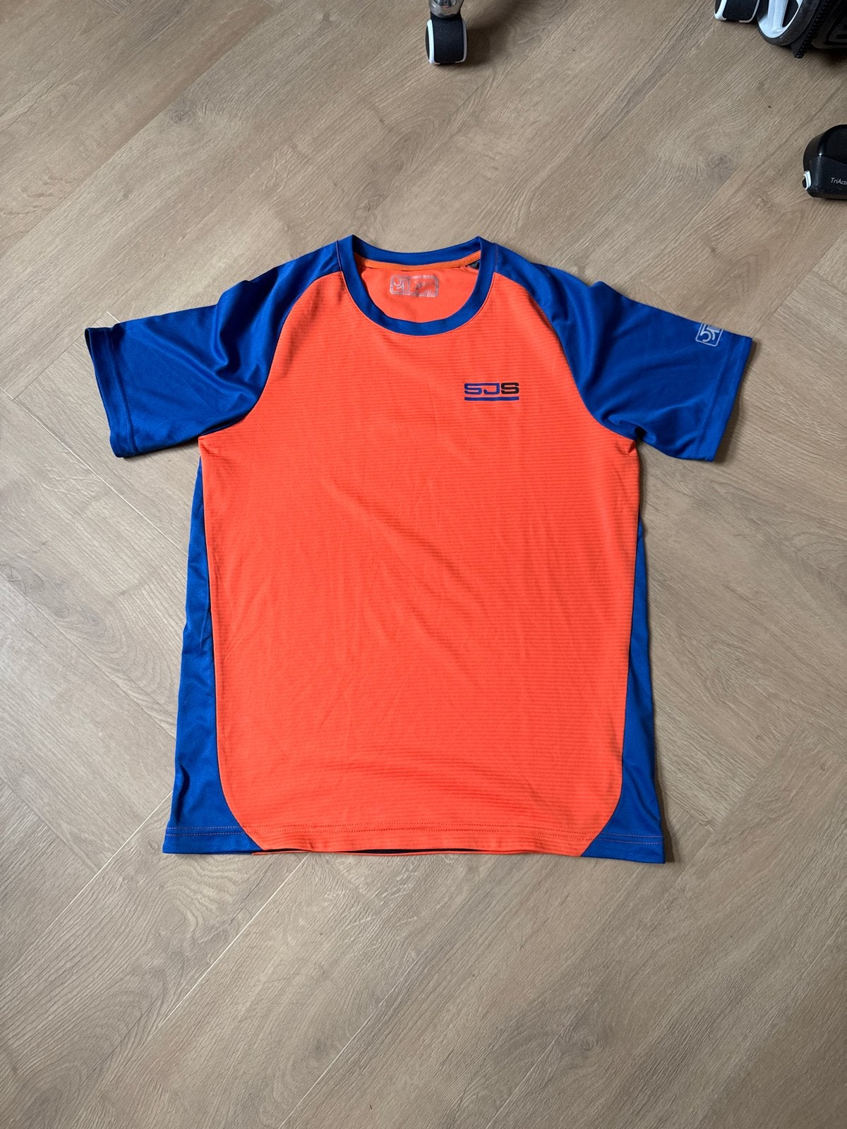 Sjeng Sportshirt Oranje/Blauw Maat L, Overige merken, Verzenden, L00, Zo goed als nieuw