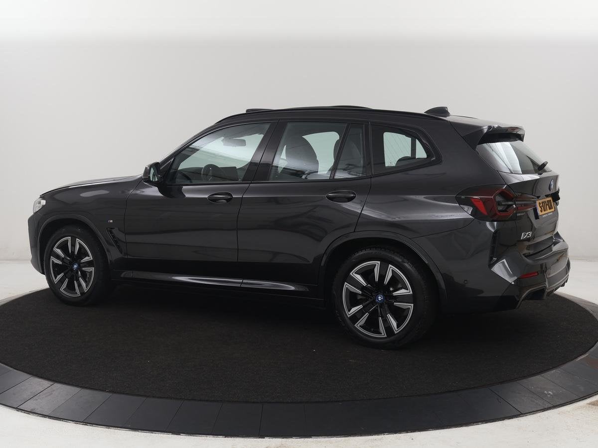 BMW iX3 M Sport Executive 80 kWh | SOH 93,8% | Panoramadak |, Automaat, Achterwielaandrijving, Gebruikt, Automatische klimaatregeling