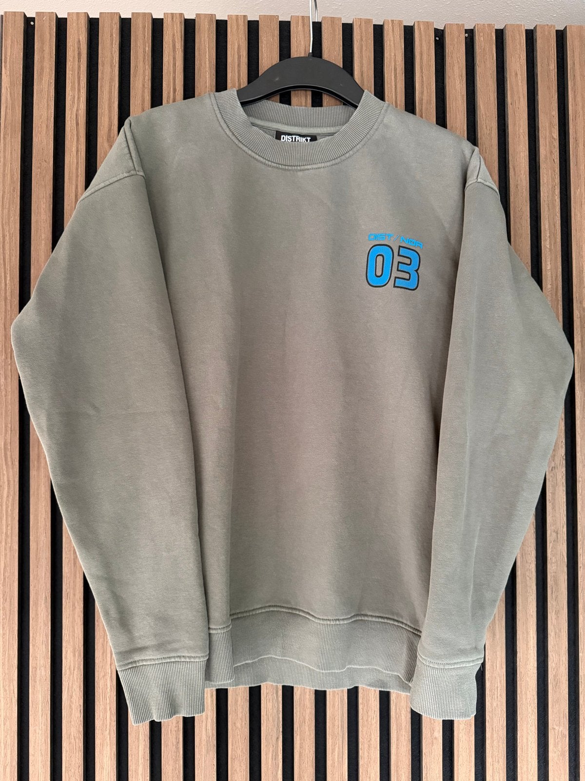 Distrikt Nørrebro Streetwear Sweater - Saliegroen, Ophalen of Verzenden, Zo goed als nieuw