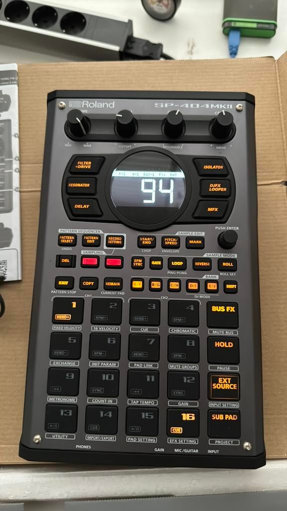 Roland SP-404 mk2, Muziek en Instrumenten, Samplers, Ophalen of Verzenden, Zo goed als nieuw