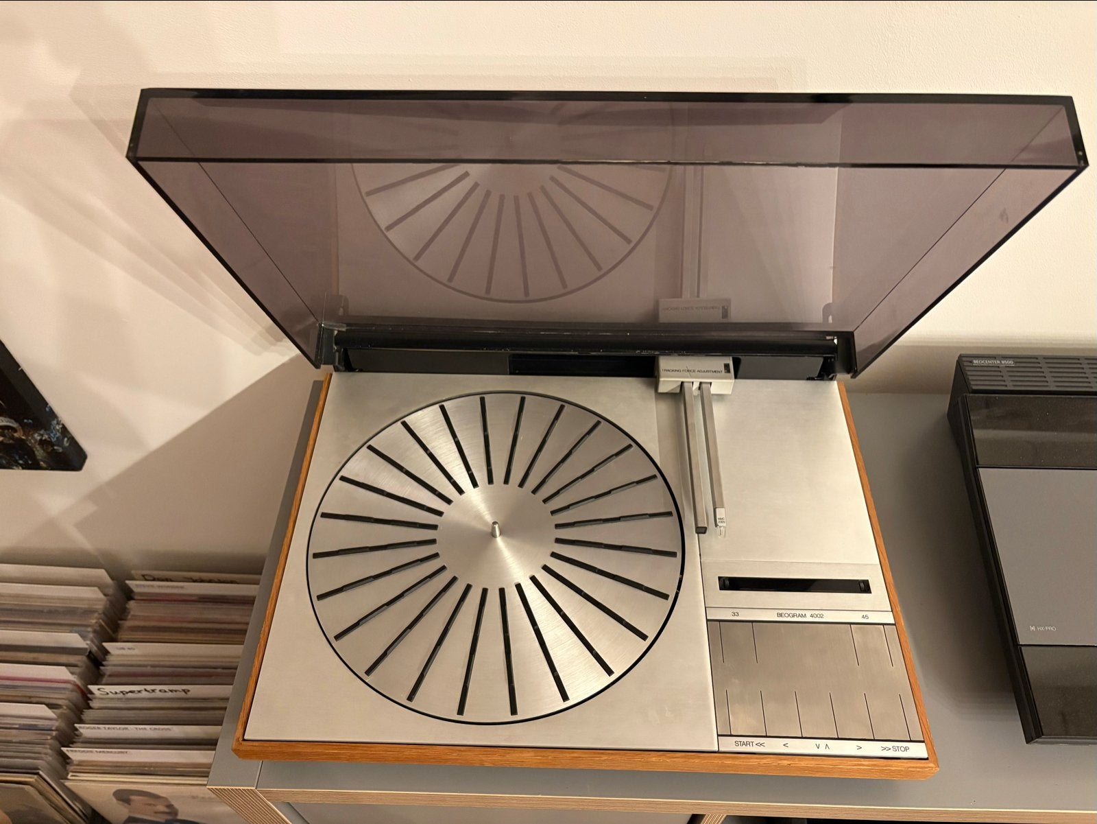 Bang & Olufsen Beogram 4002 Platenspeler, Automatisch, Zo goed als nieuw, Platenspeler, Ophalen