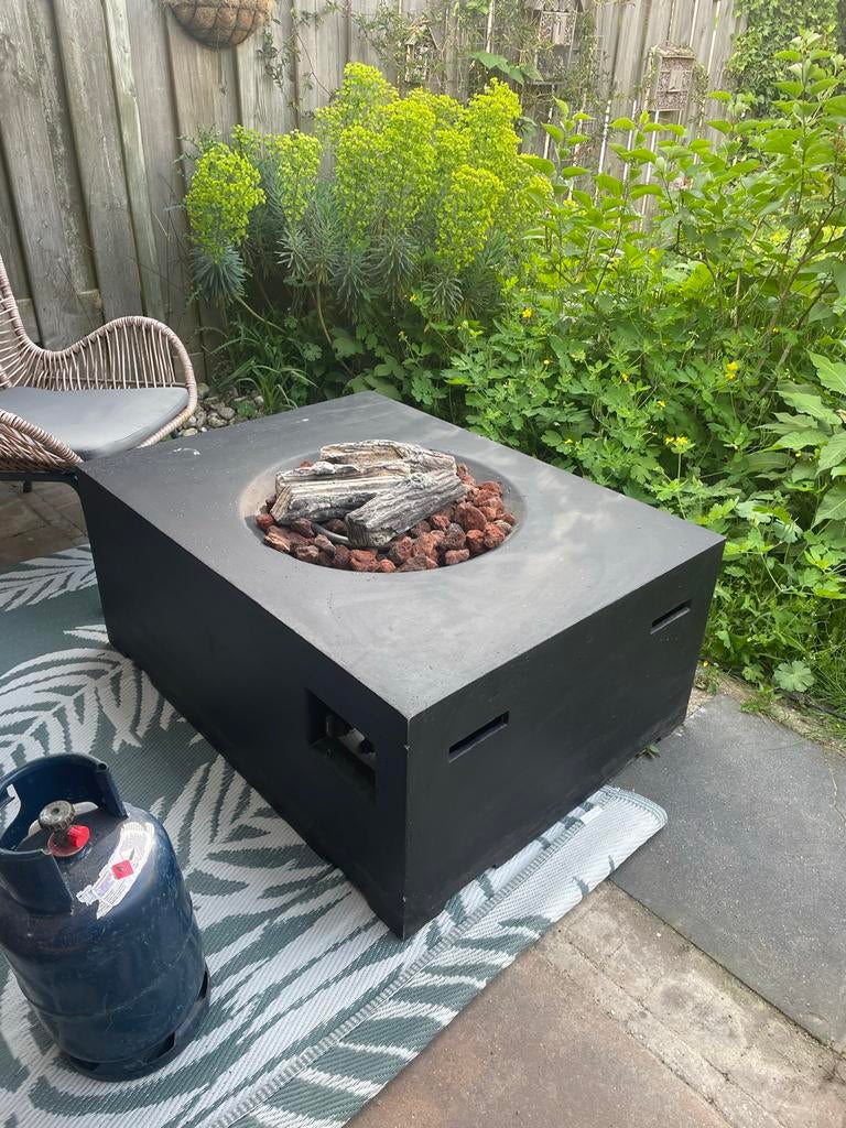 Happy Cocooning vuurtafel met hoes,  lavastenen en gasfles, Ophalen, Gebruikt