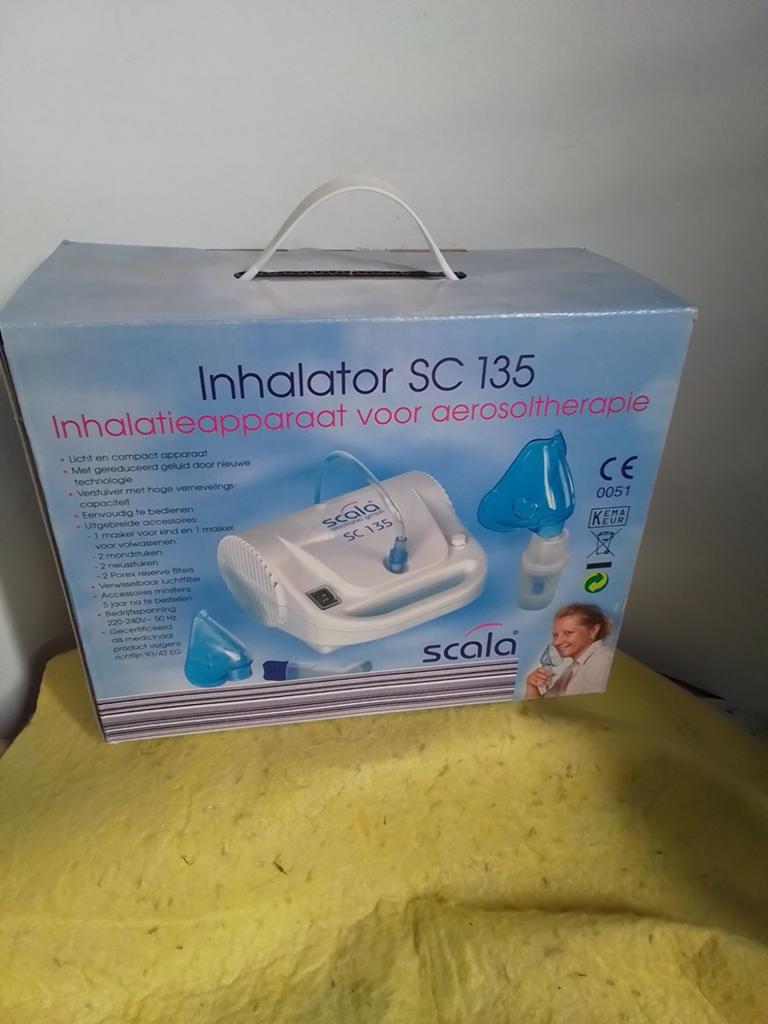 15118) Inhalator SC 135  2stuks ongebruikt, Diversen, Verpleegmiddelen, Ophalen of Verzenden