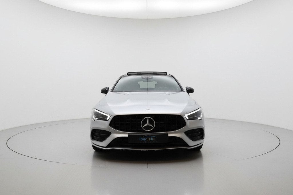 Mercedes-Benz CLA-klasse 250 e AMG NIGHT PANO SFEER CAM, Auto's, CLA, Gebruikt, Euro 6, 4 cilinders