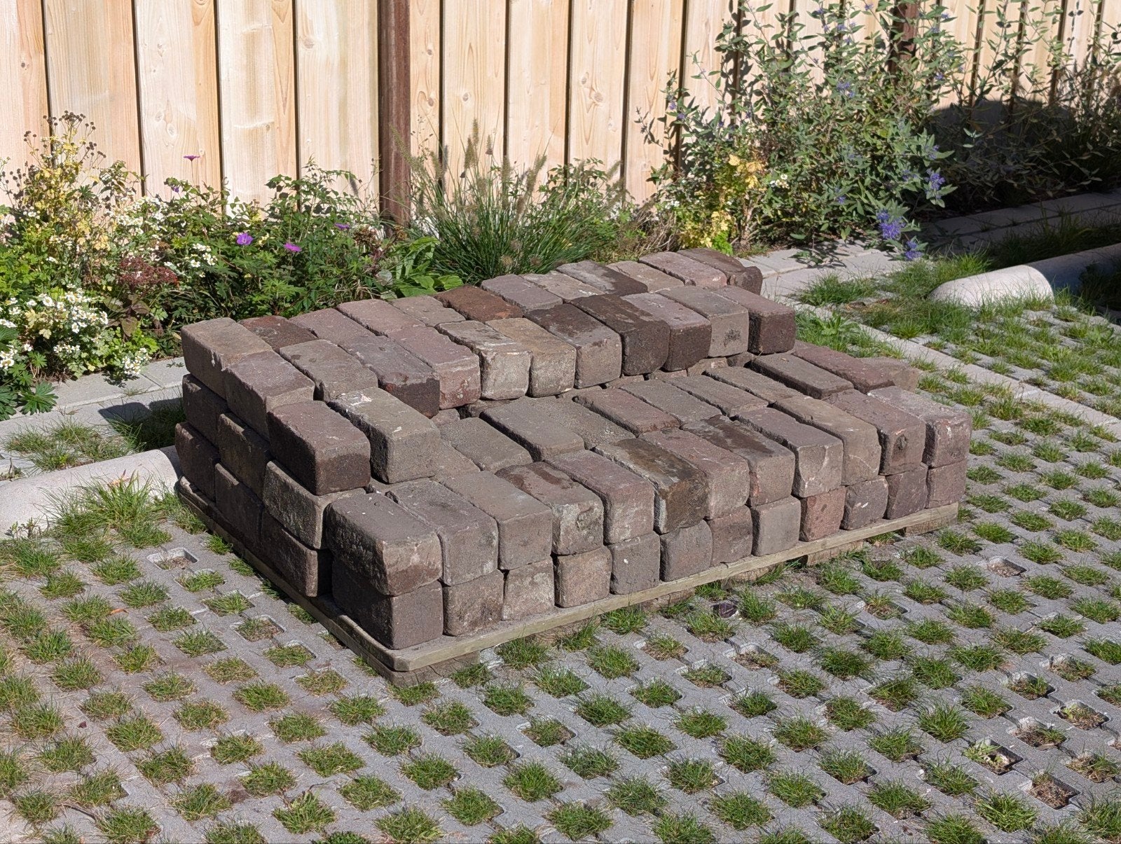 Grote, mooie  natuursteen gratis 120 stuk, Ophalen, Gebruikt, Klinkers, Natuursteen
