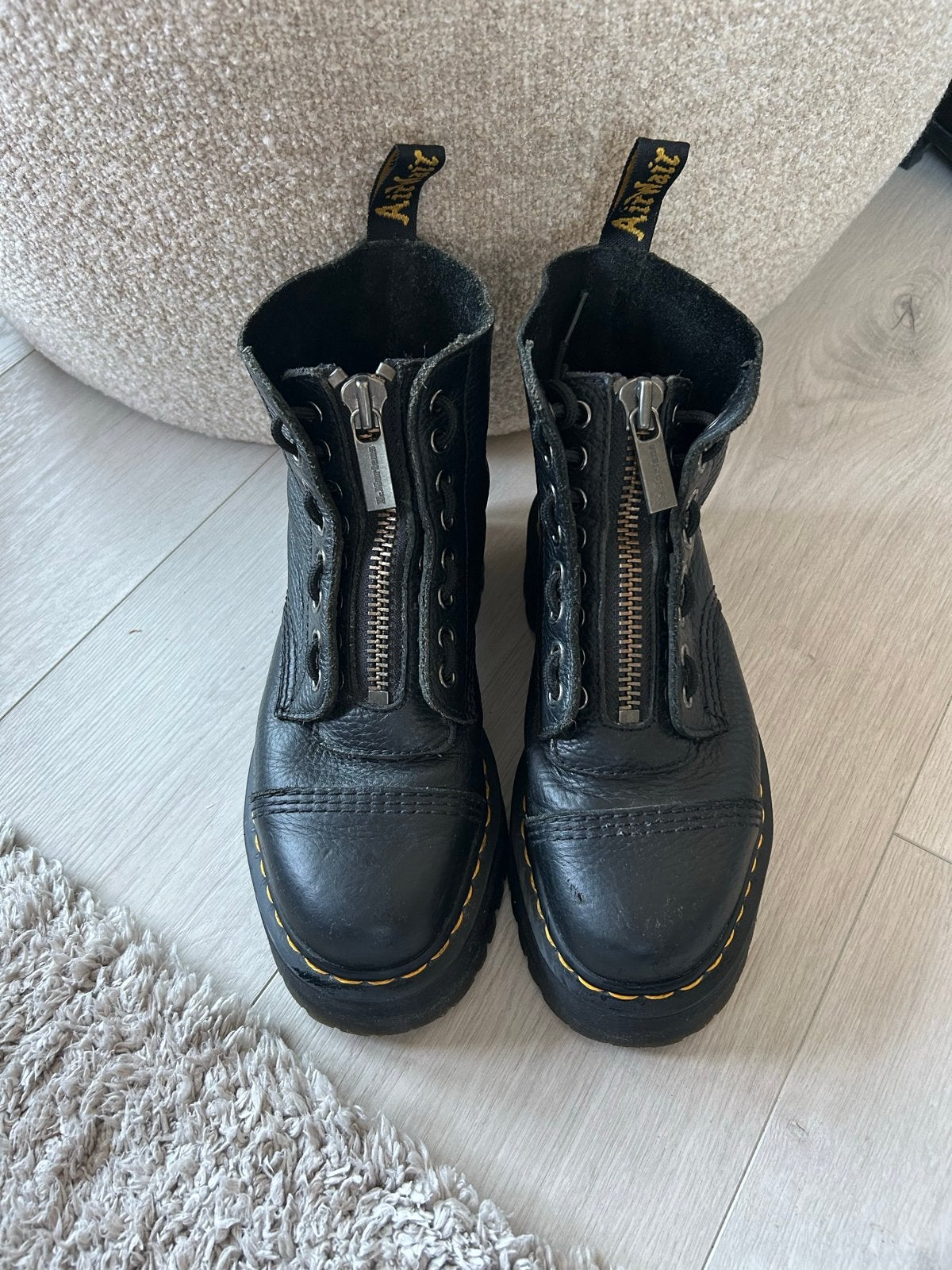 Dr. Martens Sinclair leren enkelboots zwart maat 38, Kleding | Dames, Ophalen of Verzenden, Gedragen, Zwart, Lage of Enkellaarzen