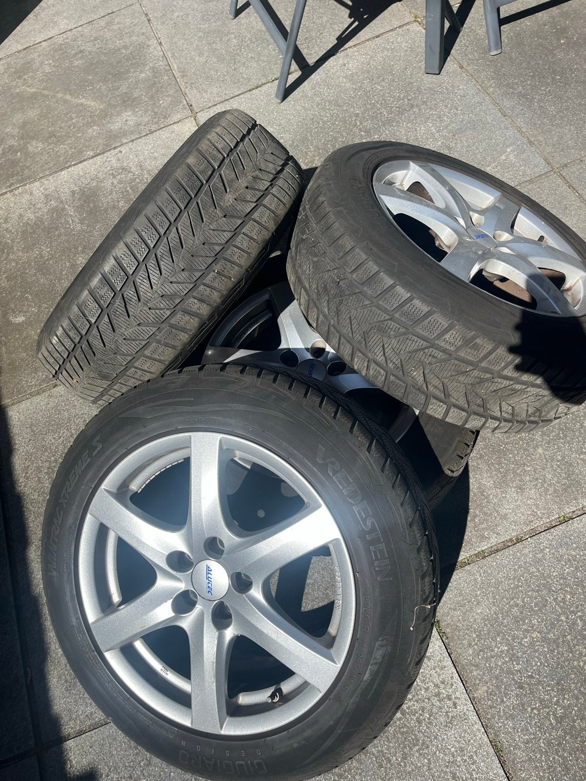 ALUTEC Velgen met Vredestein winterbanden Banden 215/60 R17, Auto-onderdelen, Banden en Velgen, Ophalen, Banden en Velgen, 17 inch