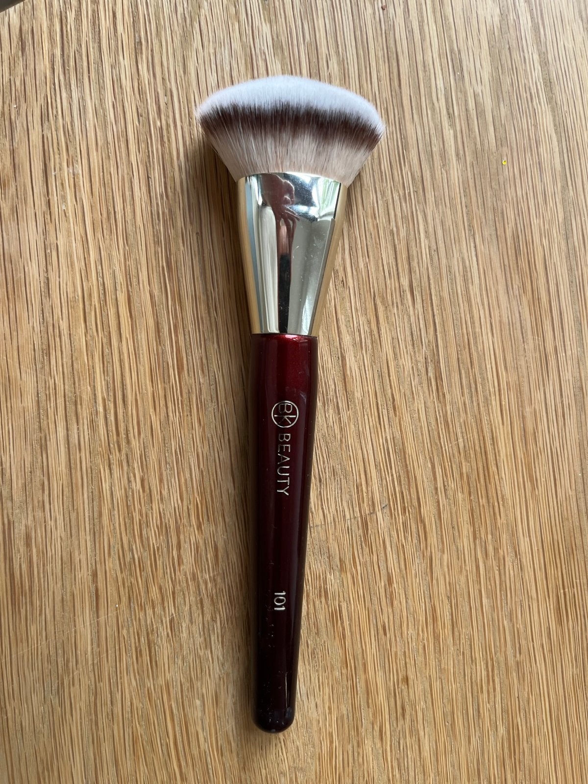 BK Beauty 101 Foundation Kwast - Zo goed als nieuw, Bruin, Gehele gezicht, Ophalen of Verzenden, Zo goed als nieuw