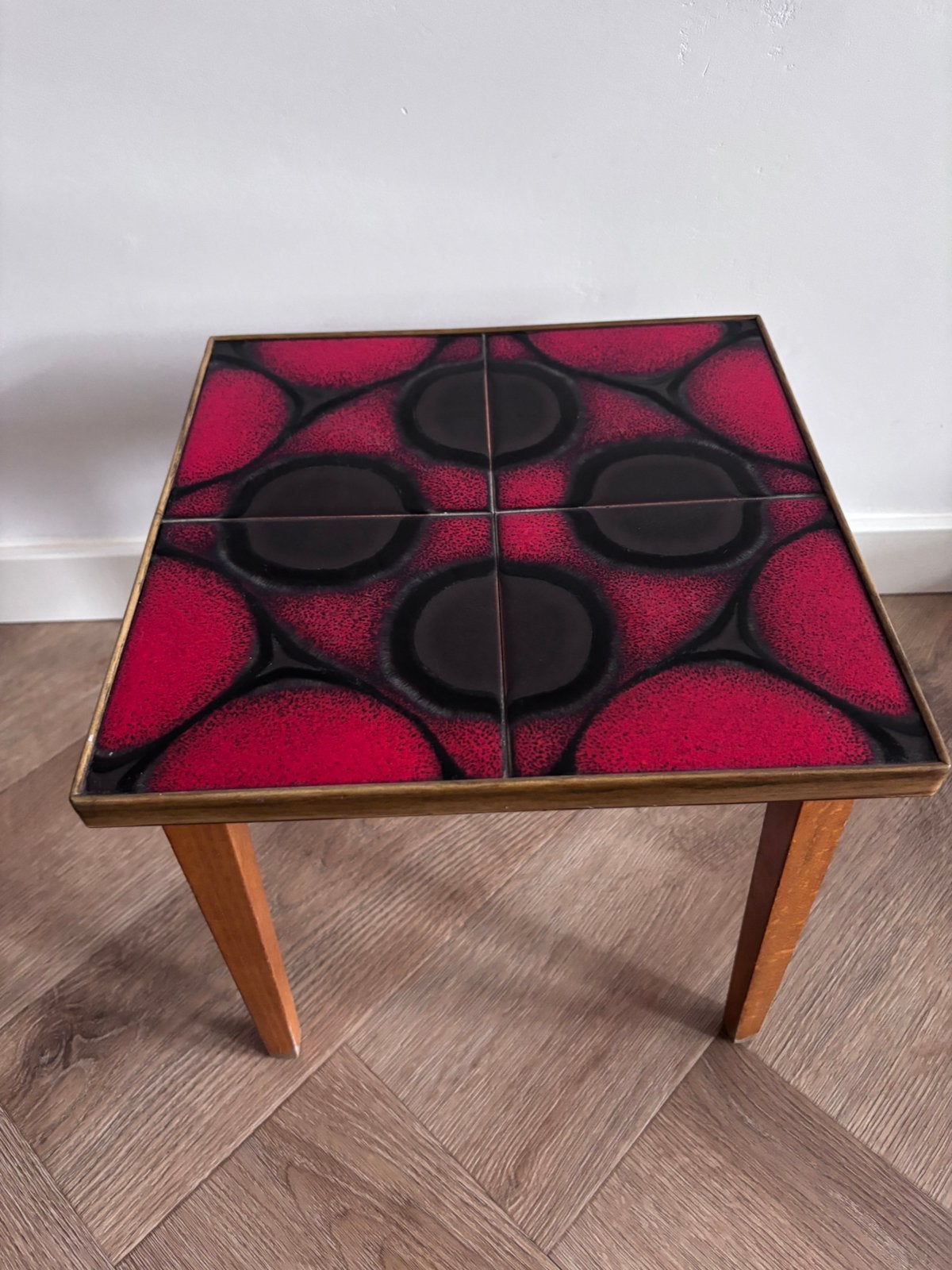 Vintage Opal Möbel planten-tegeltafel – Jaren 70 Space Age, 45 tot 60 cm, Minder dan 55 cm, Rond, Ophalen of Verzenden