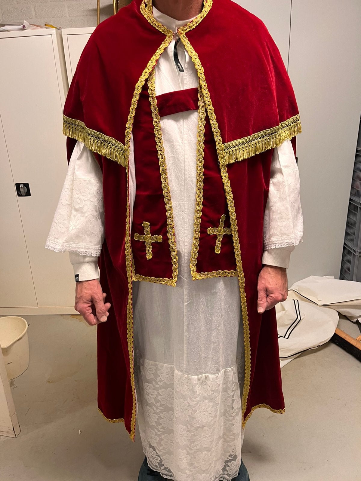 Sinterklaas pak kostuum, Diversen, Ophalen, Zo goed als nieuw