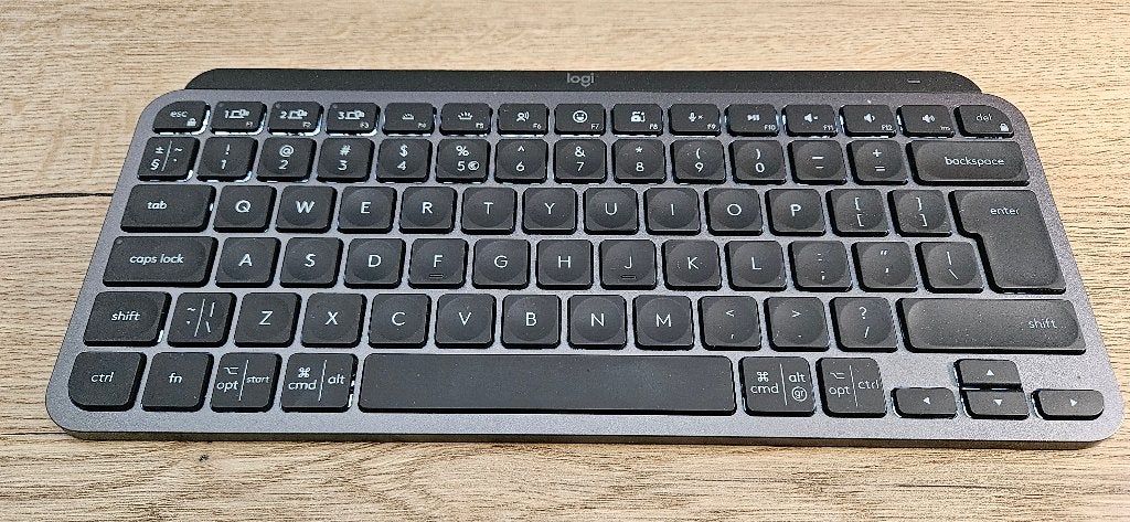 Logitech MX Keys mini, Ophalen of Verzenden, Zo goed als nieuw, Draadloos, Qwerty