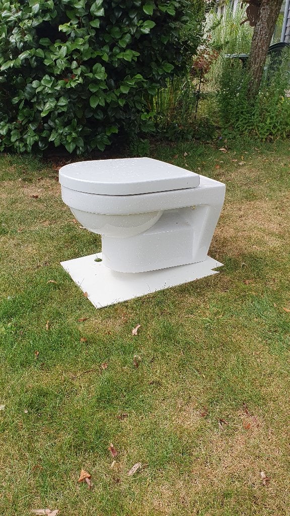 hangtoilet, Doe-het-zelf en Verbouw, Sanitair, Ophalen, Gebruikt, Steen, Toilet
