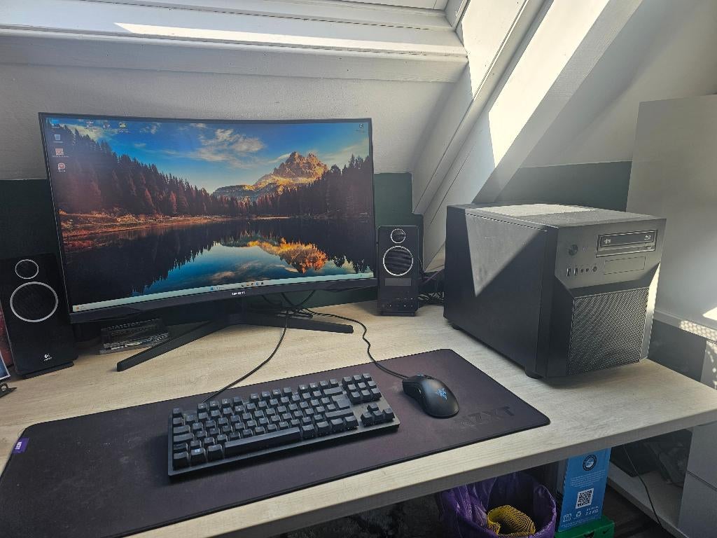 Ryzen 5 3600x / GTX 1080ti 11GB / 16GB / 2,5TB / Blu-Ray, Computers en Software, Desktop Pc's, Virtual Reality, Zo goed als nieuw