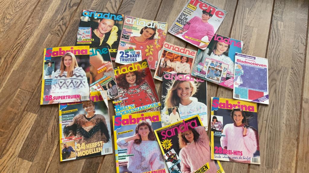Ariadne Sabrina irene breien tijdschriften 80s, Boeken, Tijdschriften en Kranten, Ophalen of Verzenden, Zo goed als nieuw, Damesbladen