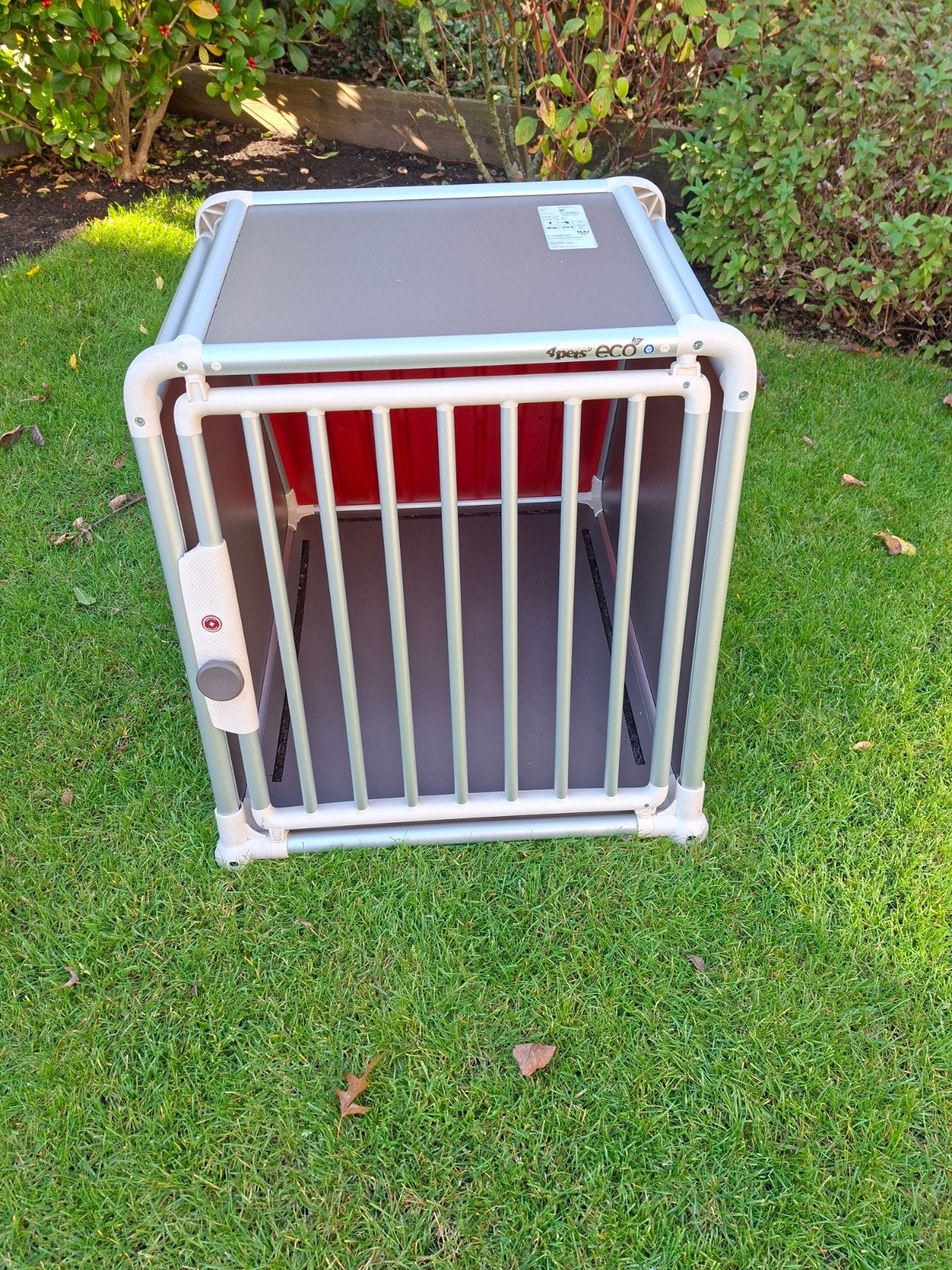 4pets DogBox Eco 3 (Maat M) – Hoogwaardige en Veilige Honden, Ophalen, Zo goed als nieuw
