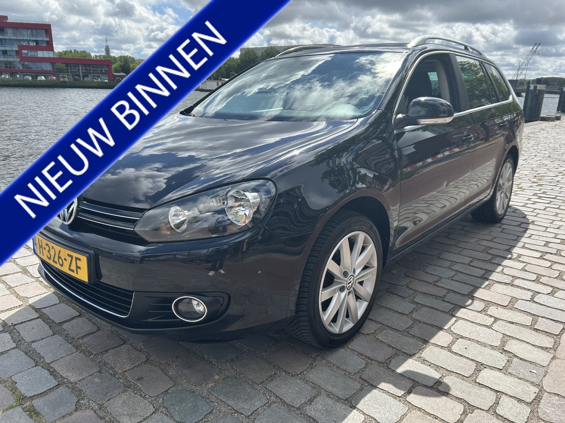Volkswagen Golf Variant 1.4 TSI Highline airco/ecc navi pano, Voorwielaandrijving, Euro 5, Gebruikt, Zwart