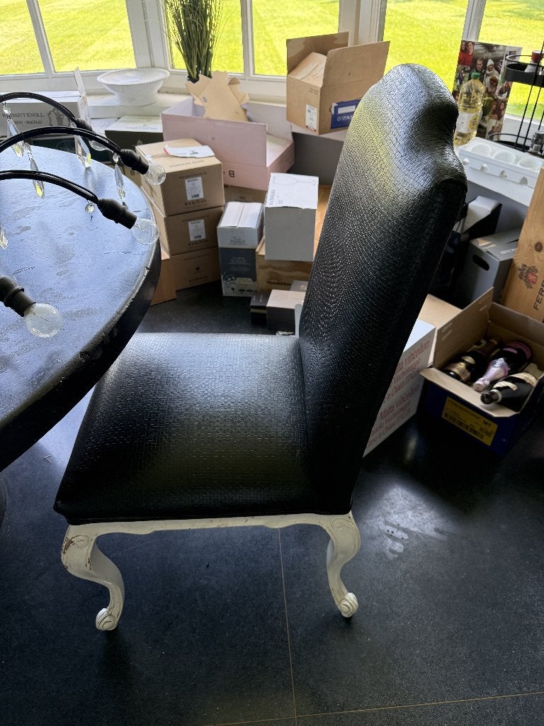 stoel zwart kunstleer, Ophalen, Gebruikt, 50 tot 75 cm