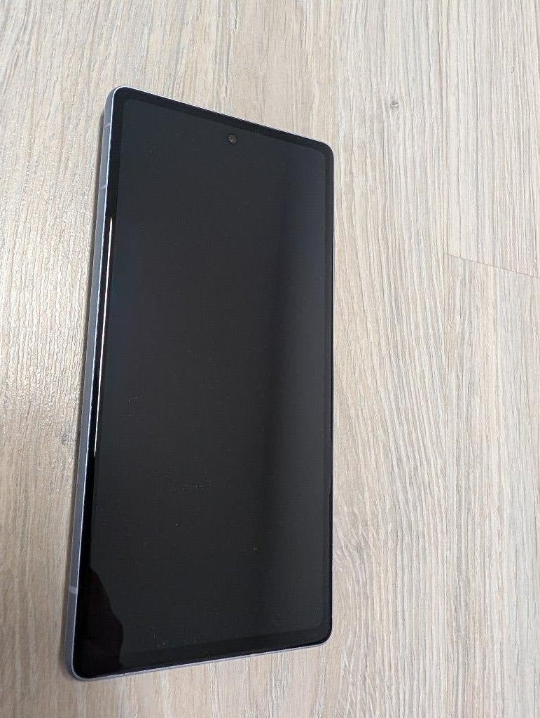Foto 3 van Google Pixel 7a 128GB – krasvrij / nieuwstaat doos + bon