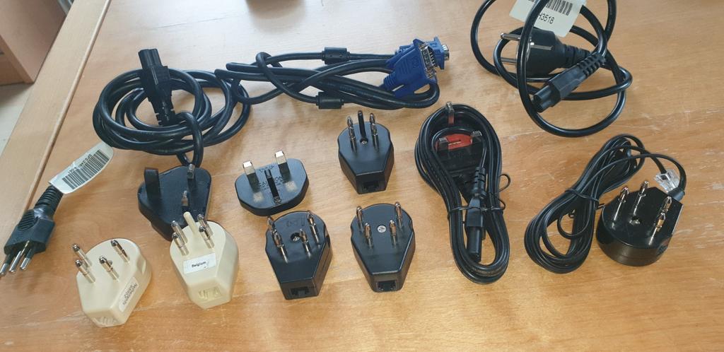 verschillende stroomkabels, Ophalen of Verzenden