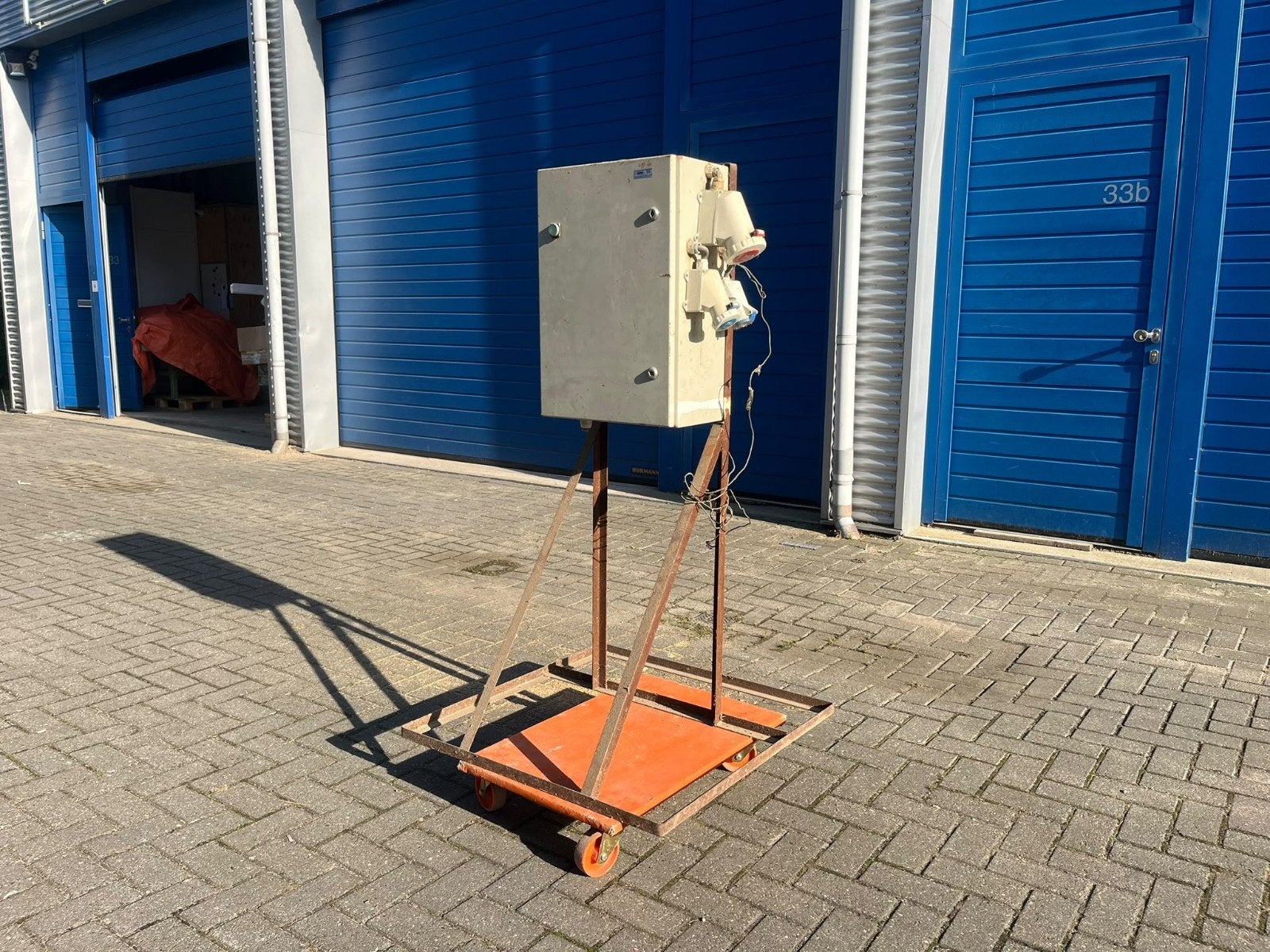 Bouwkast verdeelkast op onderstel te koop, Doe-het-zelf en Verbouw, Ophalen, Gebruikt, Overige merken, Overige typen