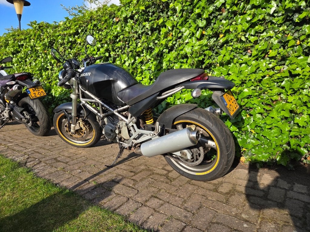 Ducati Monster 620 Dark - Naked Bike, Motoren, Motoren | Ducati, 2 cilinders, 618 cc, Gebruikt, Particulier