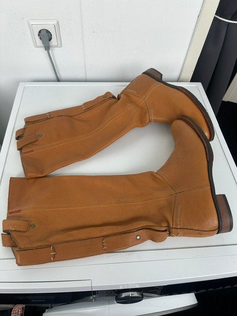Laarzen Diesel maat 41, Kleding | Dames, Ophalen of Verzenden, Zo goed als nieuw, Bruin, Hoge laarzen