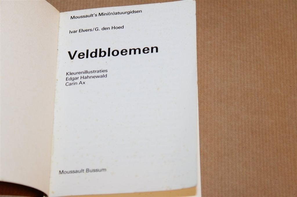 Veldbloemen — Minigids 1982 Moussault, Ophalen of Verzenden, Gelezen