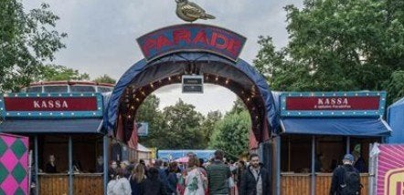 4x Tickets De Parade 2026 Amsterdam Utrecht Den Haag, Tickets en Kaartjes, Evenementen en Festivals, Drie personen of meer, Meerdaags