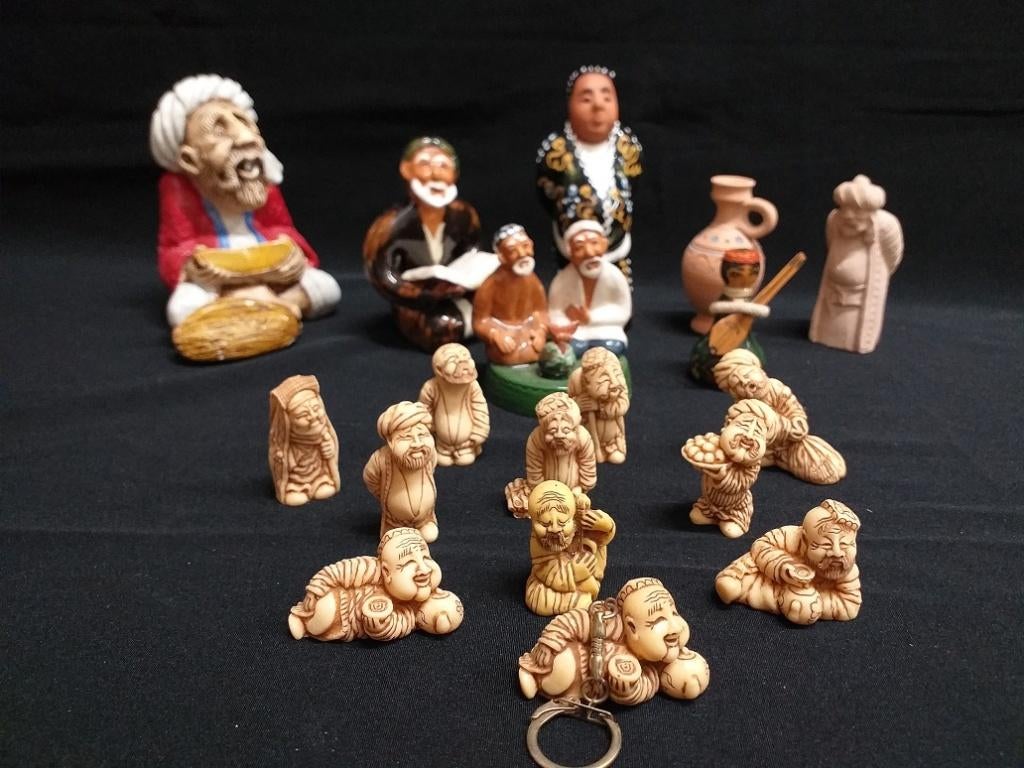 UZBEKISTAN - VERZAMELING POPPETJES, Ophalen of Verzenden, Zo goed als nieuw