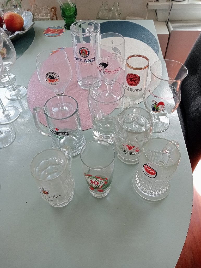 bier en wijnglazen, Ophalen, Gebruikt, Bierglas