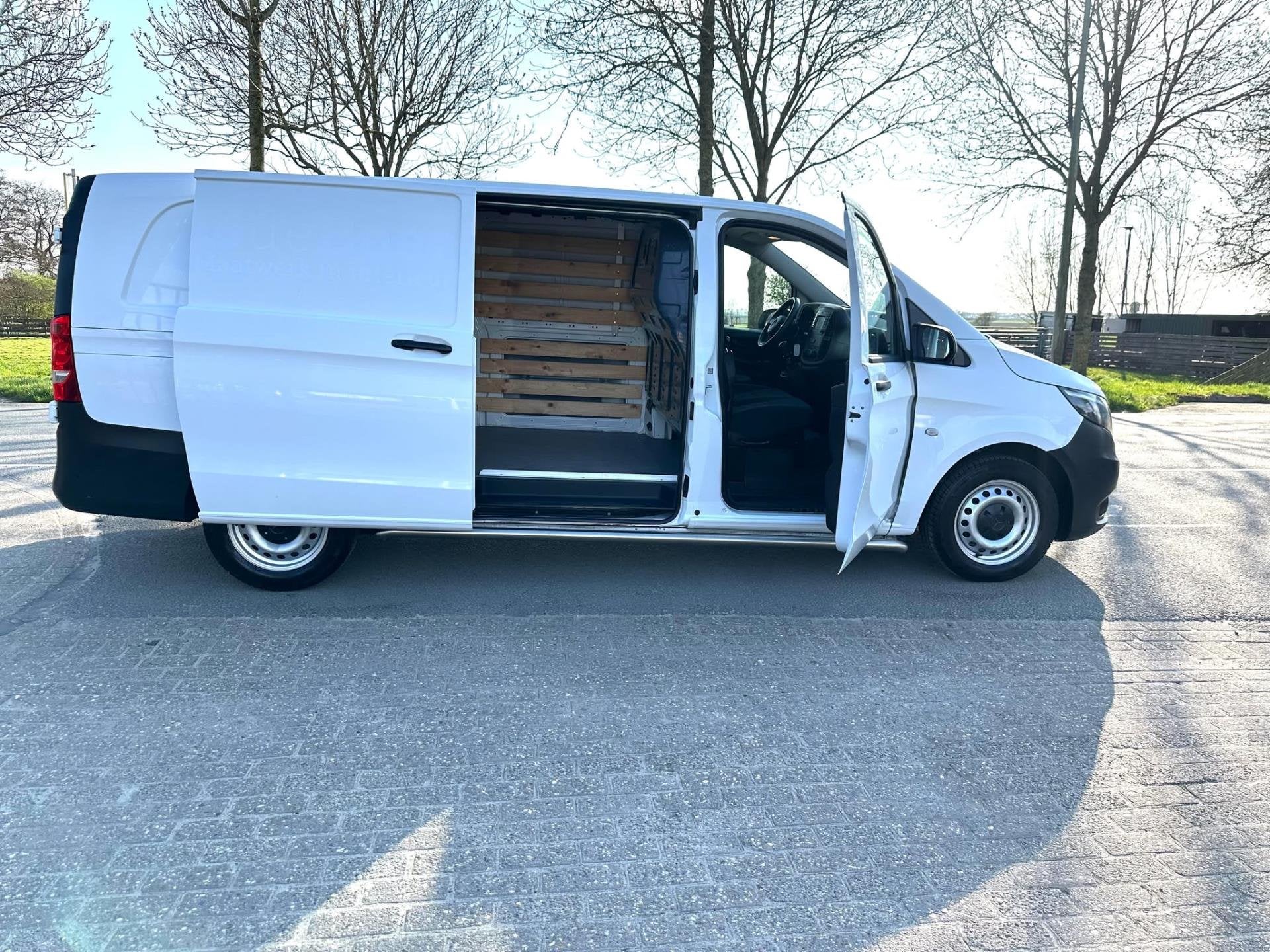 Mercedes-Benz Vito 111 CDI Extra Lang EURO 6!, Auto's, Bestelauto's, Voorwielaandrijving, Gebruikt, Euro 6, 4 cilinders