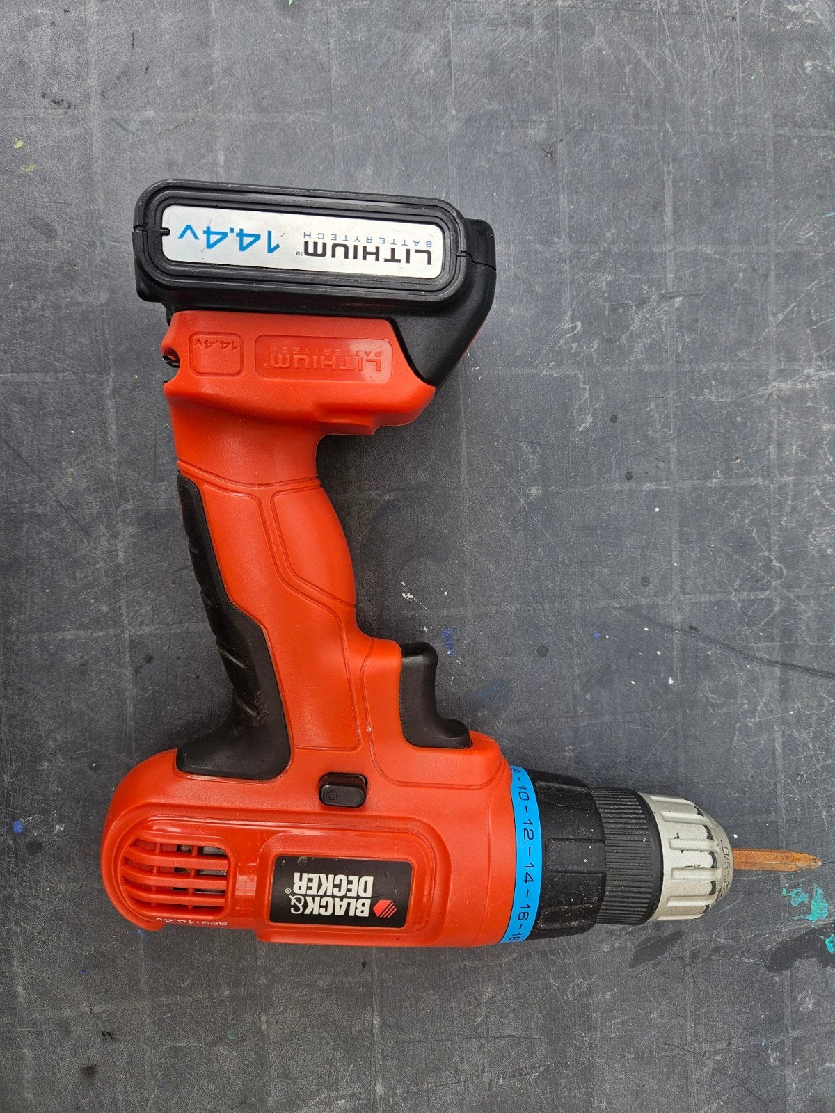 Black & Decker 14.4V Lithium Boor- en Schroefmachine, Ophalen of Verzenden, Gebruikt, Minder dan 400 watt, Boor- en Schroefmachine