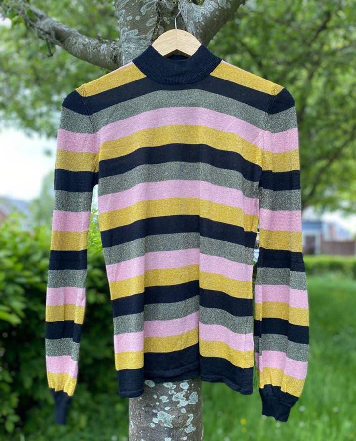 Glitter top met kleine col, Kleding | Dames, Tops, Overige kleuren, Ophalen of Verzenden, Zo goed als nieuw, Lange mouw