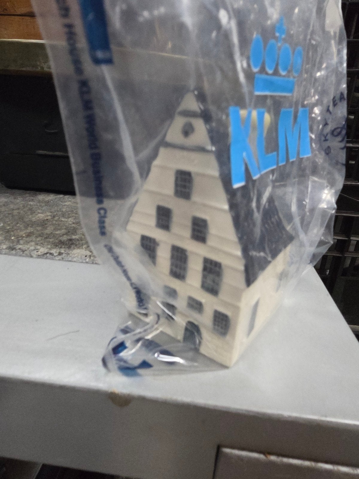 KLM Delfts Blauw huisje nr. 35 - BOLS, Verzamelen, Ophalen of Verzenden, Nieuw, 21 t/m 40, Gevuld